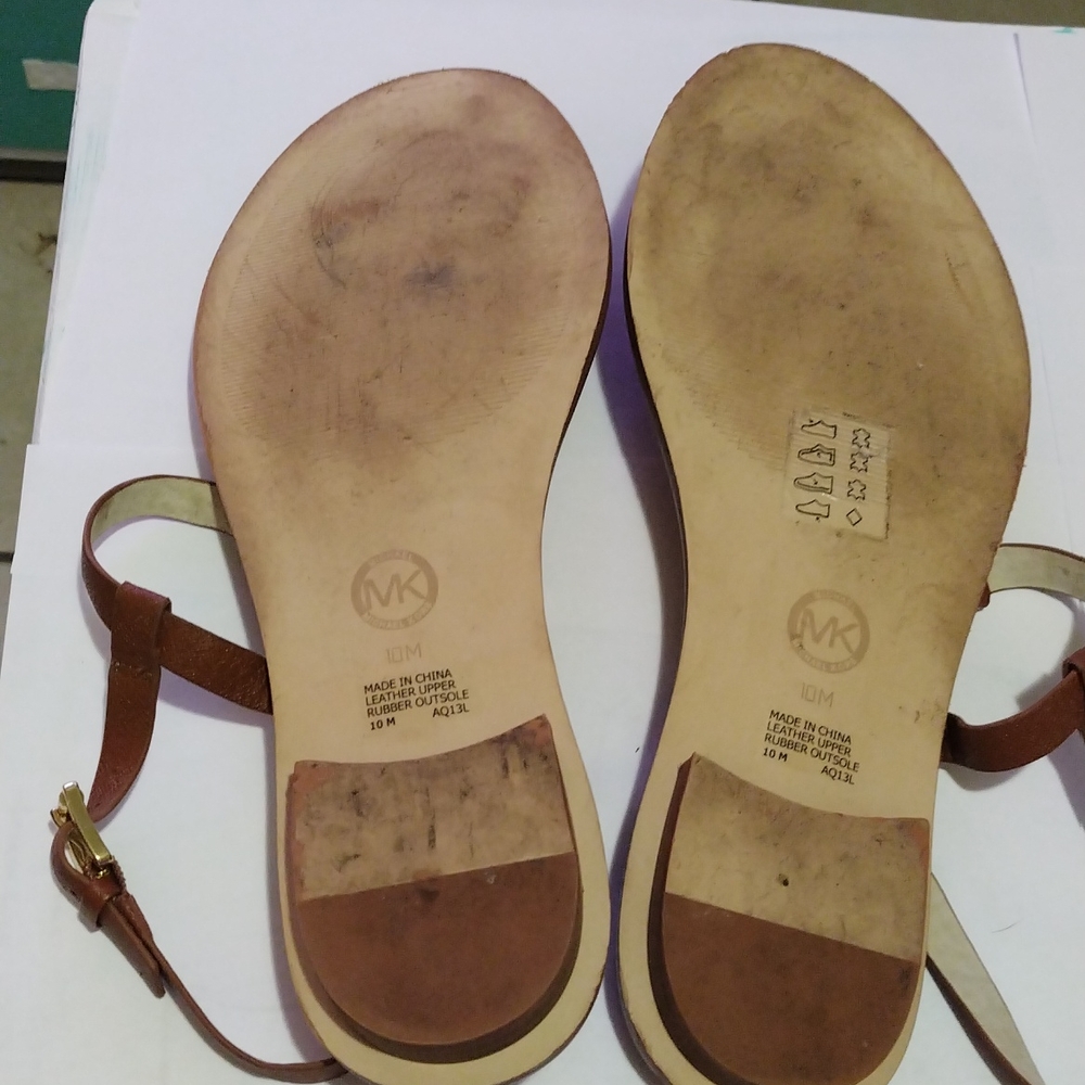 Michael kors sandals - Picture 2 of 4